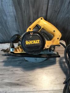 DEWALT DW369 Acceptable Buya